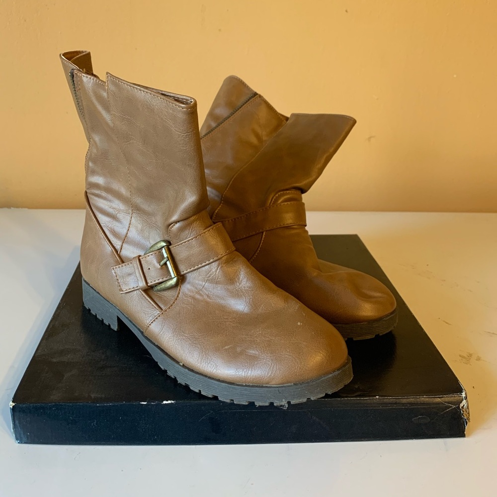 Brown boots
